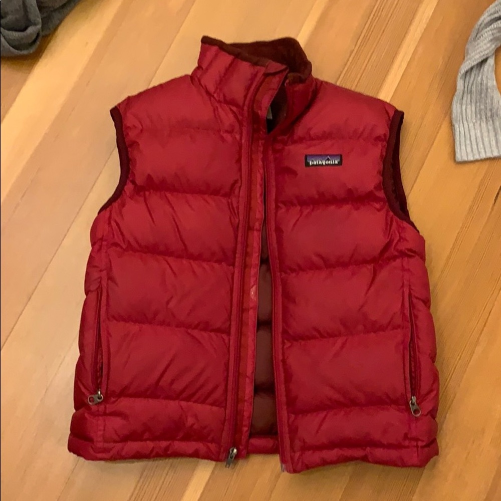 patagonia red vest